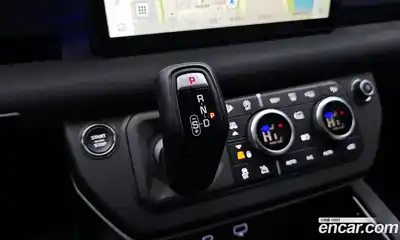 Land Rover Defender 2023 3.0 гидро в Москве № 231141, миниатюра 9