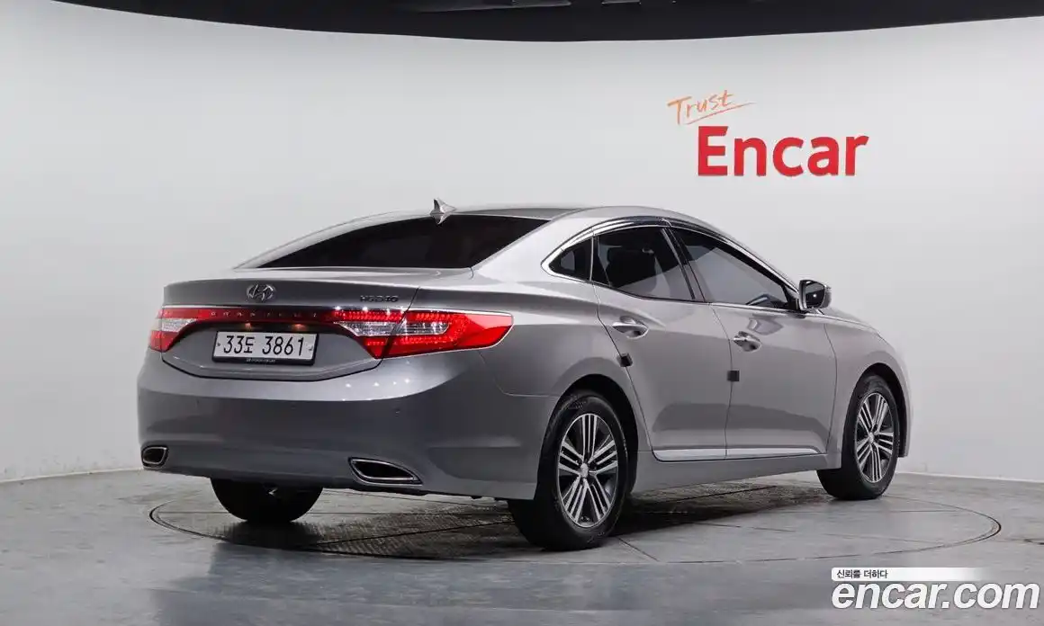Hyundai Grandeur 2014 2.4 гидро в Москве № 43093, фото 2