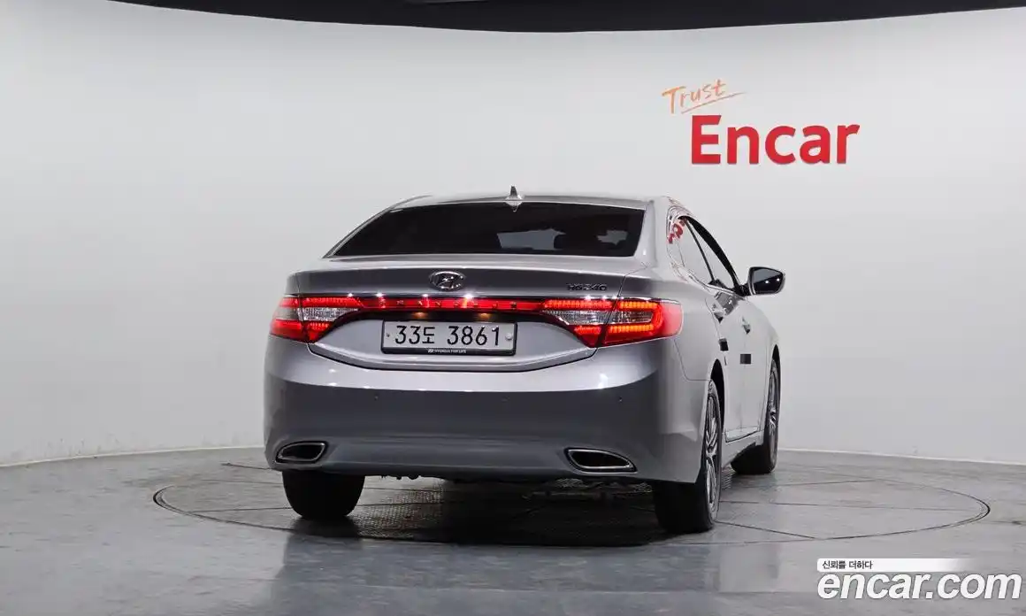 Hyundai Grandeur 2014 2.4 гидро в Москве № 43093, фото 4