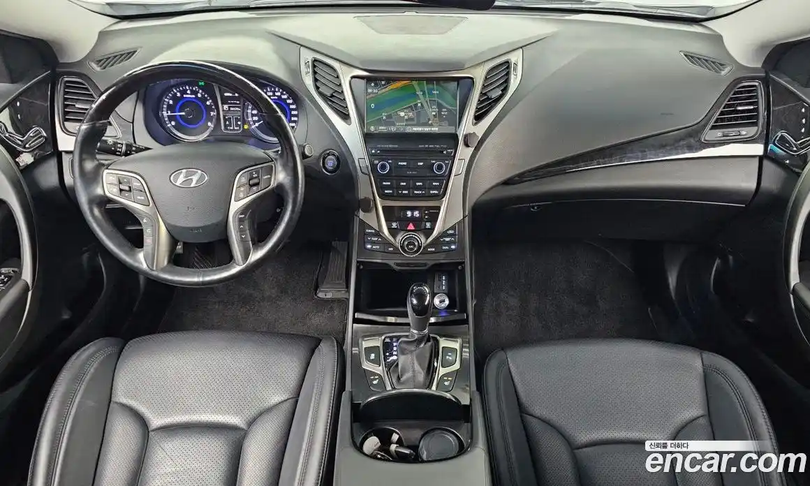 Hyundai Grandeur 2014 2.4 гидро в Москве № 43093, фото 7