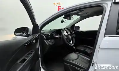 Chevrolet Spark 2017 1.0 гидро в Москве № 104463, миниатюра 11