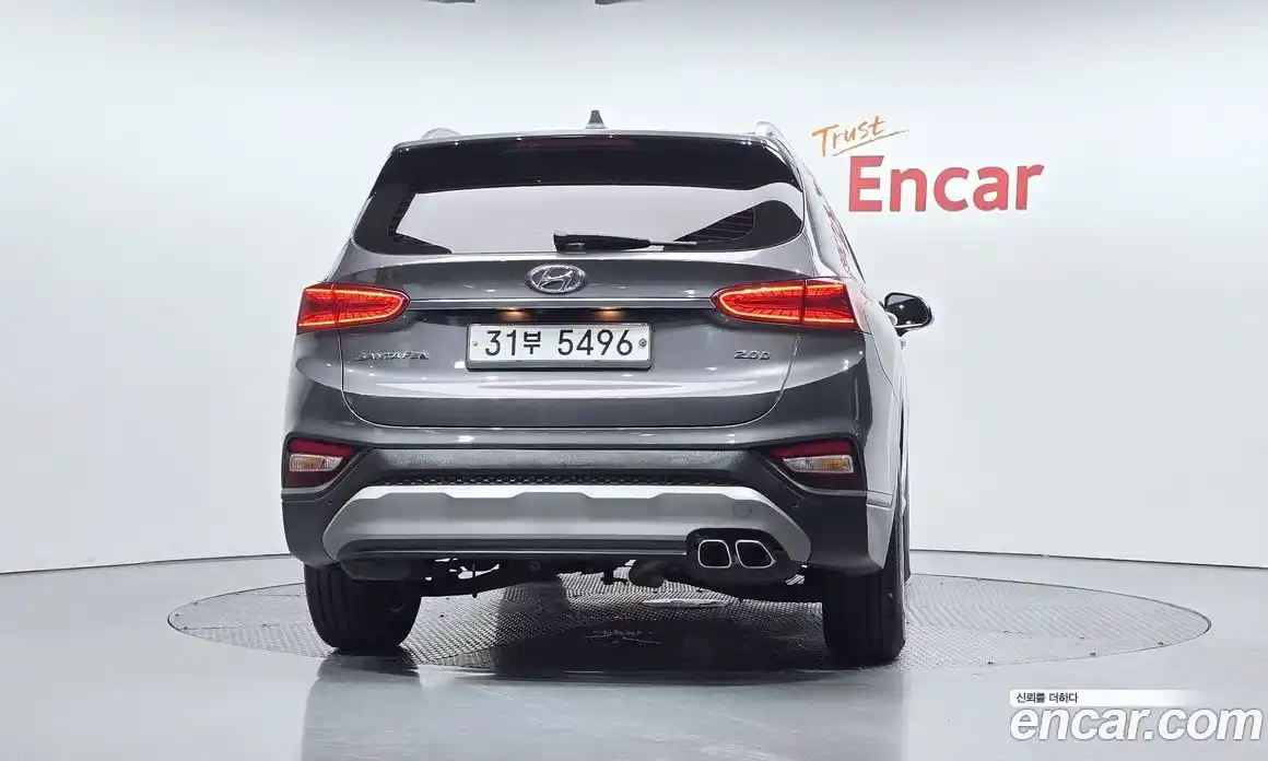 Hyundai Santa Fe 2019 2.0 гидро в Москве № 112590, фото 4
