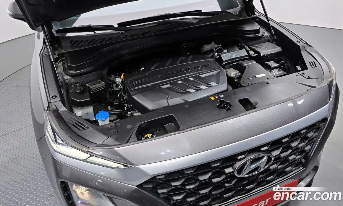 Hyundai Santa Fe 2019 2.0 гидро в Москве № 112590, фото 6