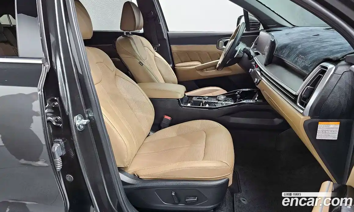 Kia Sorento 2024 1.6 гидро в Москве № 120717, фото 10