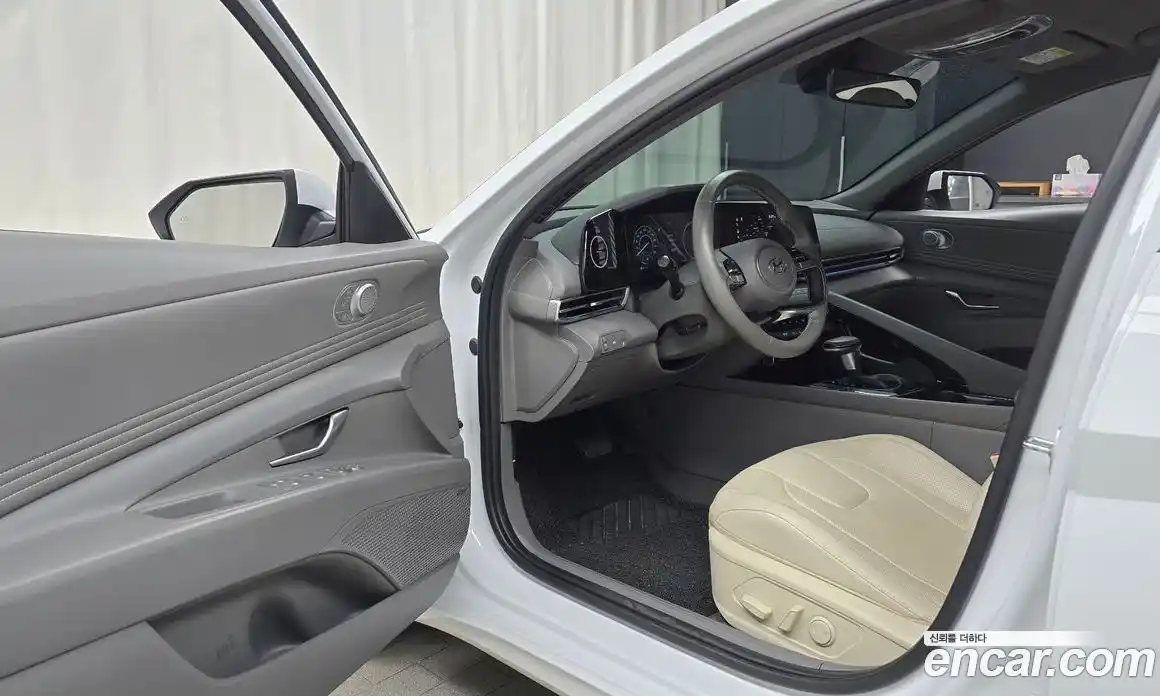 Hyundai Avante 2022 1.6 гидро в Москве № 129266, фото 11