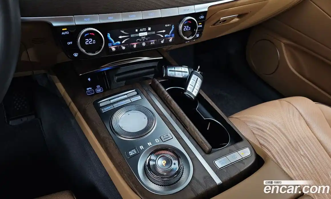 Genesis G80 2022 2.5 Автомат в Москве № 1467039, фото 8