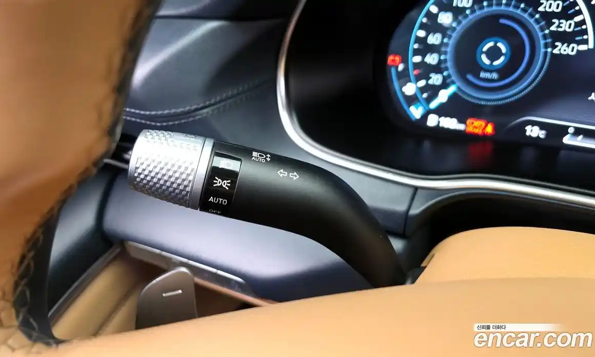 Genesis GV80 2020 3.0 Автомат в Москве № 1467041, фото 16