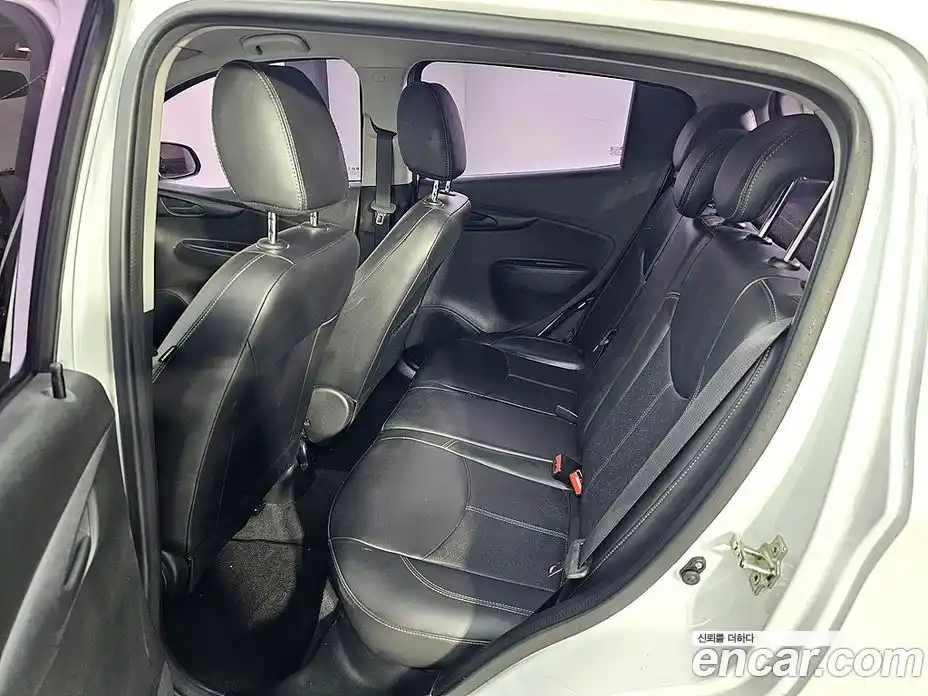 Chevrolet Spark 2016 1.0 гидро в Москве, фото 8