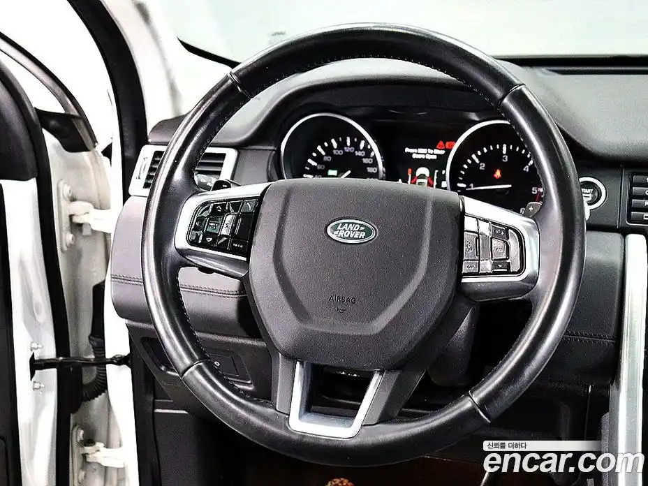 Land Rover Discovery Sport 2016 2.0 гидро в Москве № 1475022, фото 12