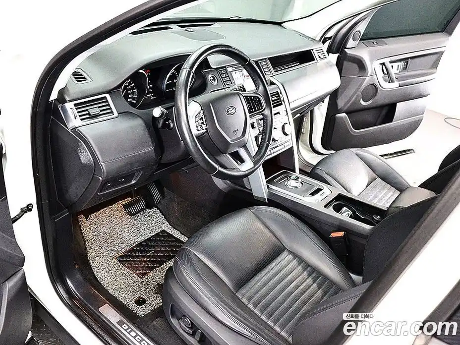Land Rover Discovery Sport 2016 2.0 гидро в Москве № 1475022, фото 14