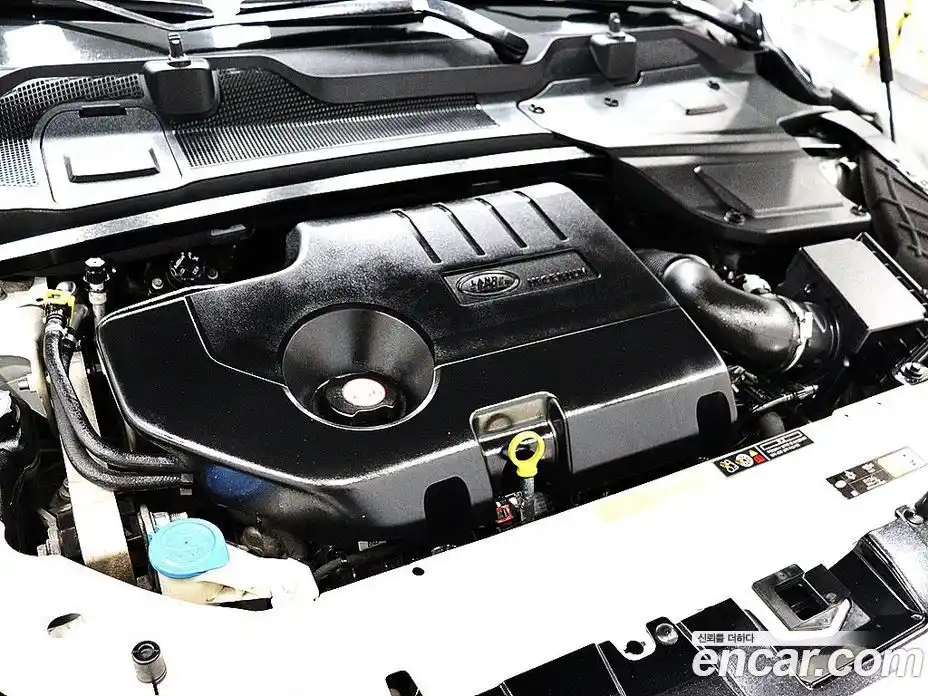 Land Rover Discovery Sport 2016 2.0 гидро в Москве № 1475022, фото 17