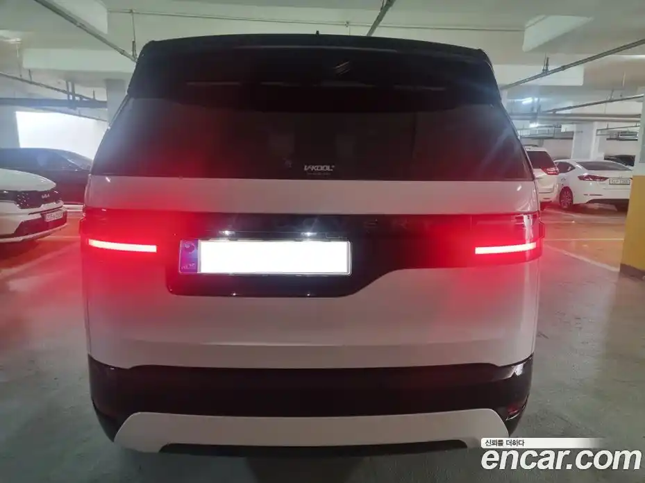 Land Rover Discovery 2025 3.0 гидро в Москве № 1475127, фото 4
