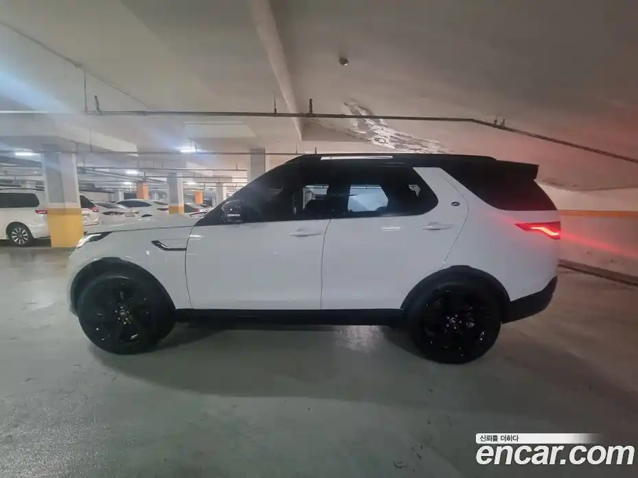 Land Rover Discovery 2025 3.0 гидро в Москве № 1475127, фото 7