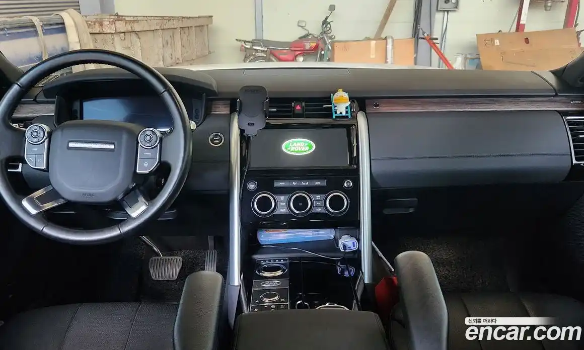 Land Rover Discovery 2018 3.0 гидро в Москве № 1475169, фото 15