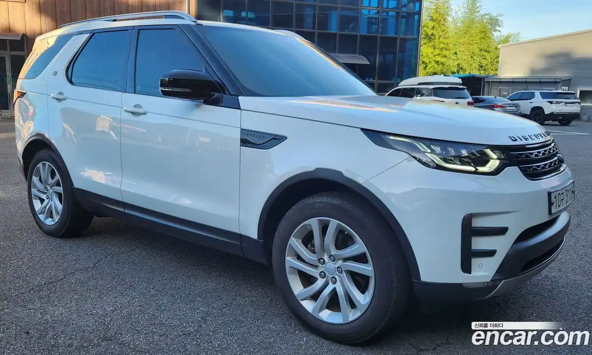 Land Rover Discovery 2018 3.0 гидро в Москве № 1475169, фото 5
