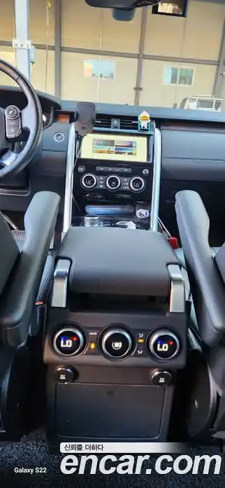 Land Rover Discovery 2018 3.0 гидро в Москве № 1475169, миниатюра 9