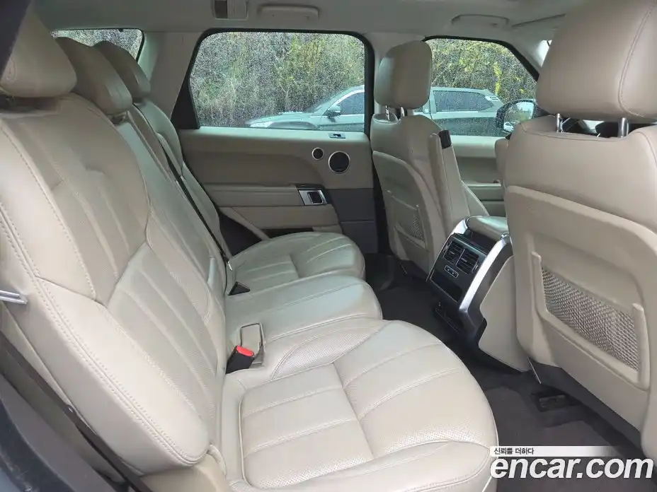 Land Rover Range-Rover Sport 2015 3.0 гидро в Москве № 1475190, фото 10