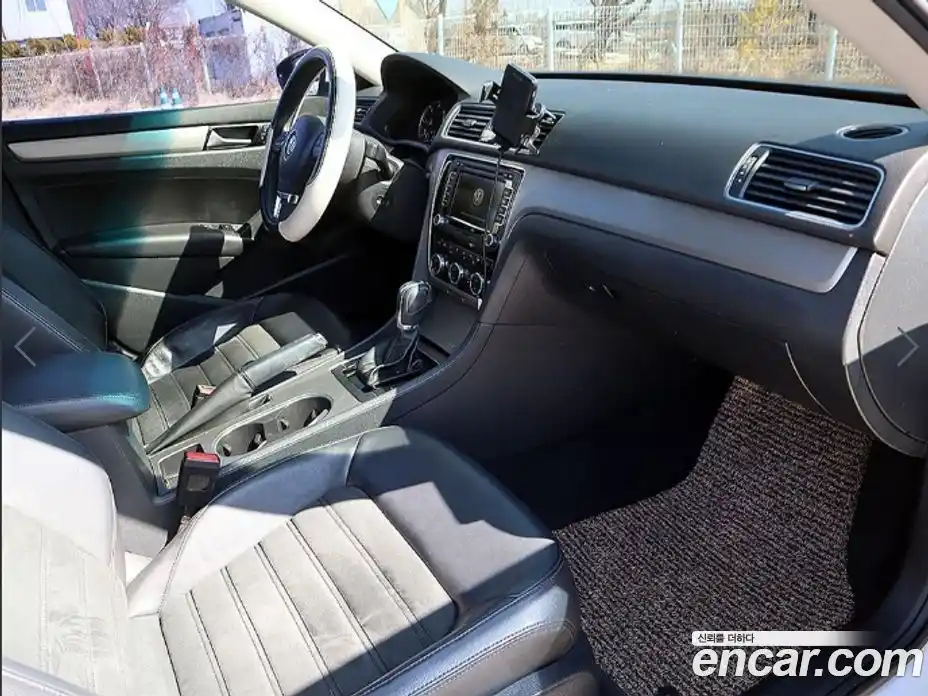 Volkswagen Passat 2013 2.0 гидро в Москве № 1476666, фото 13