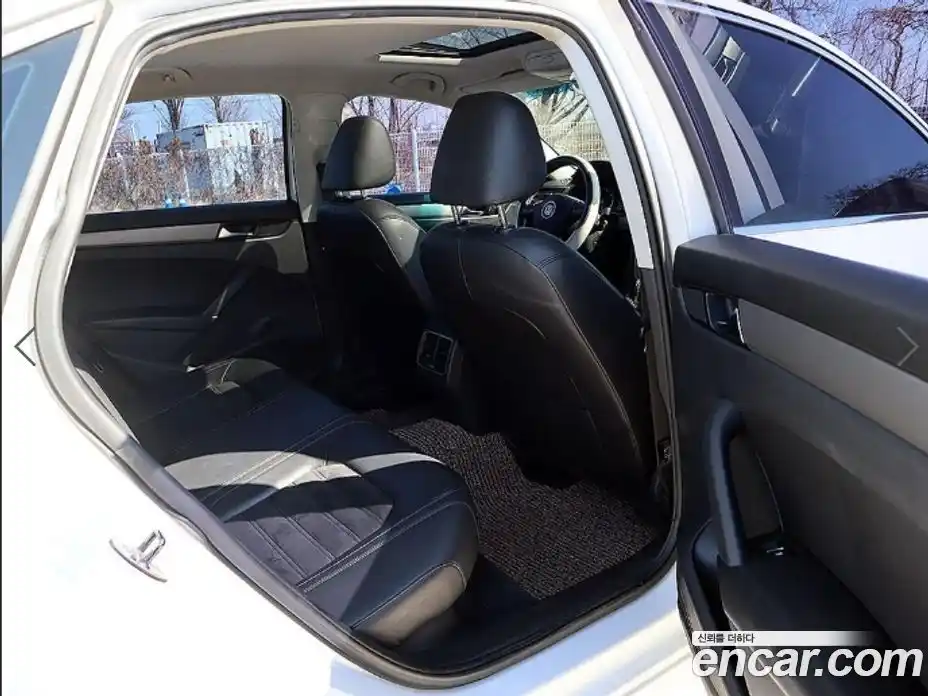 Volkswagen Passat 2013 2.0 гидро в Москве № 1476666, фото 14