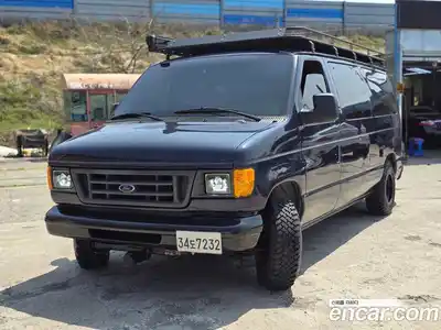 Ford E-Series, 2003