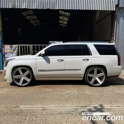 Cadillac Escalade 2017 6.2 гидро в Москве № 1478133, миниатюра 5