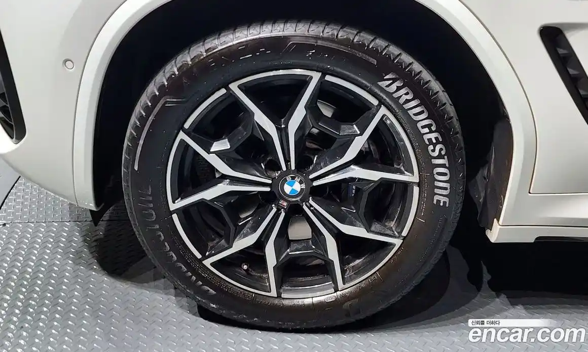 BMW X4 2023 2.0 гидро в Москве № 154606, фото 5