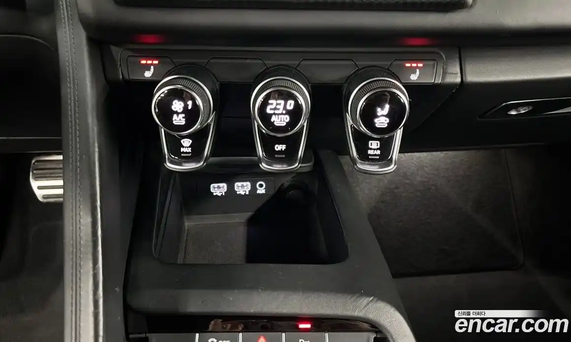 Audi R8 2017 5.2 гидро в Москве № 155540, фото 17
