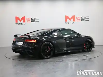 Audi R8 2017 5.2 гидро в Москве № 155540, миниатюра 3