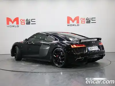 Audi R8 2017 5.2 гидро в Москве № 155540, миниатюра 4