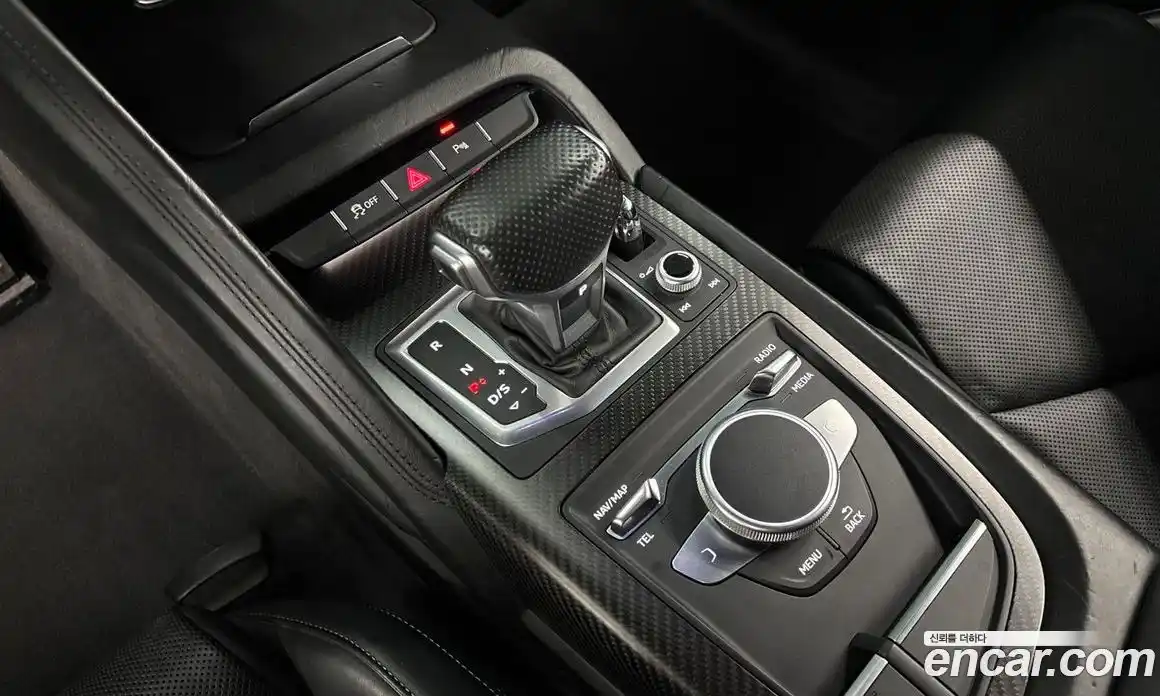 Audi R8 2017 5.2 гидро в Москве № 155540, фото 9