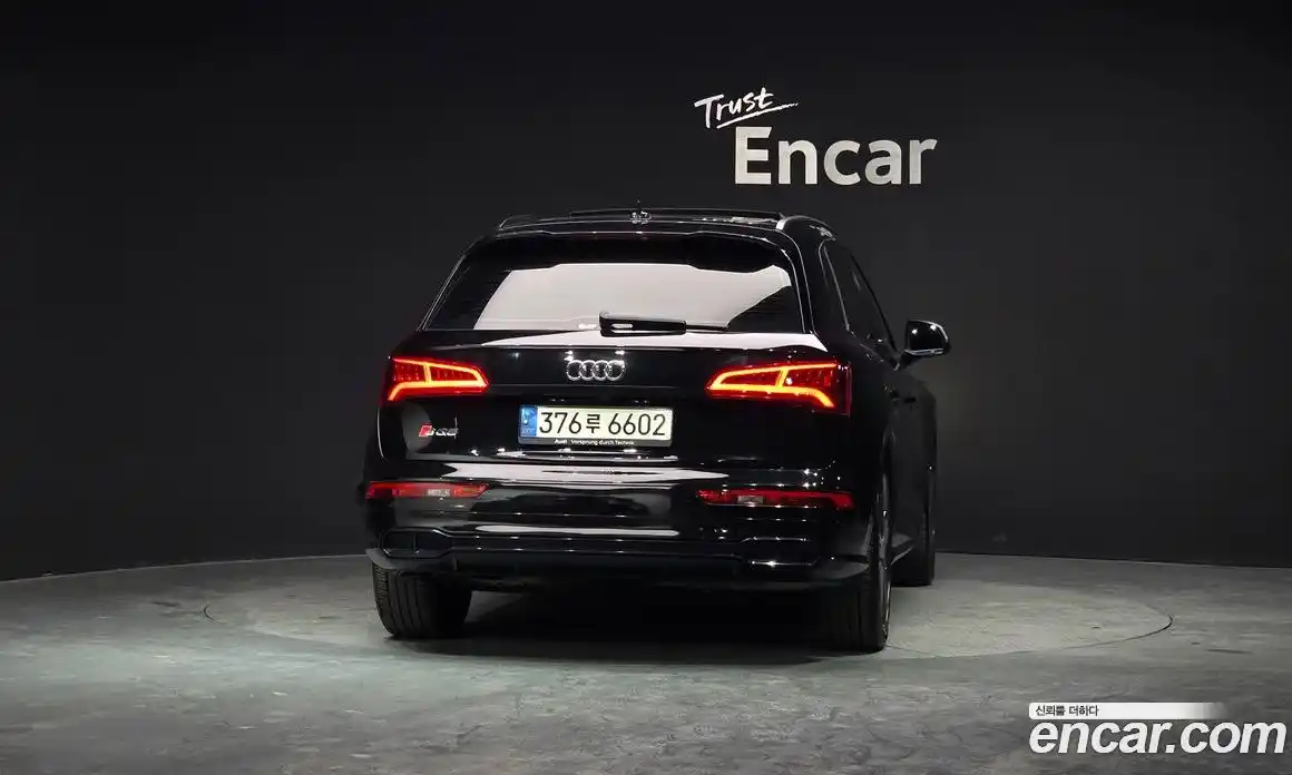 Audi SQ5 2020 3.0 гидро в Москве № 163699, фото 3