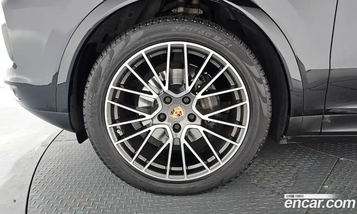 Porsche Cayenne 2021 3.0 гидро в Москве № 165470, фото 5
