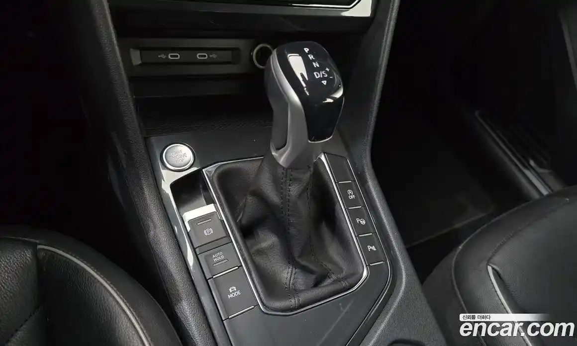 Volkswagen Tiguan 2023 2.0 гидро в Москве № 168693, фото 9