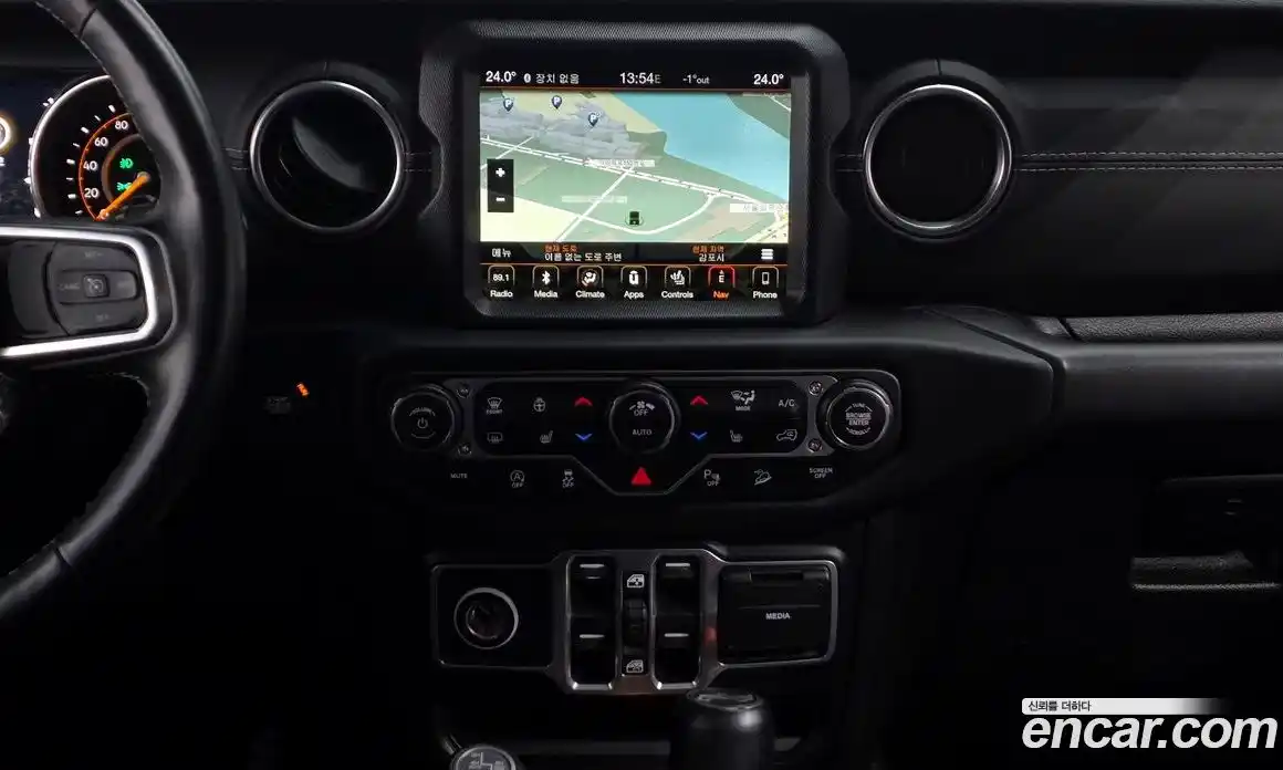 Jeep Wrangler 2018 2.0 гидро в Москве № 169808, фото 14