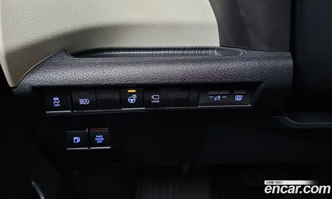 Toyota Sienna 2022 2.5 гидро в Москве № 170175, фото 17