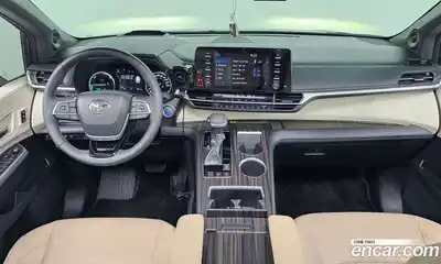Toyota Sienna 2022 2.5 гидро в Москве № 170175, миниатюра 7