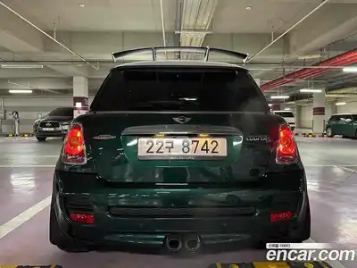 Mini Cooper, 2009
