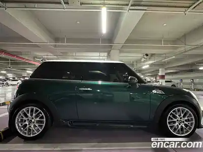 Mini Cooper 2009 1.6 гидро в Москве № 182365, миниатюра 6