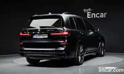BMW X7 2021 4.4 гидро в Москве № 192282, миниатюра 2