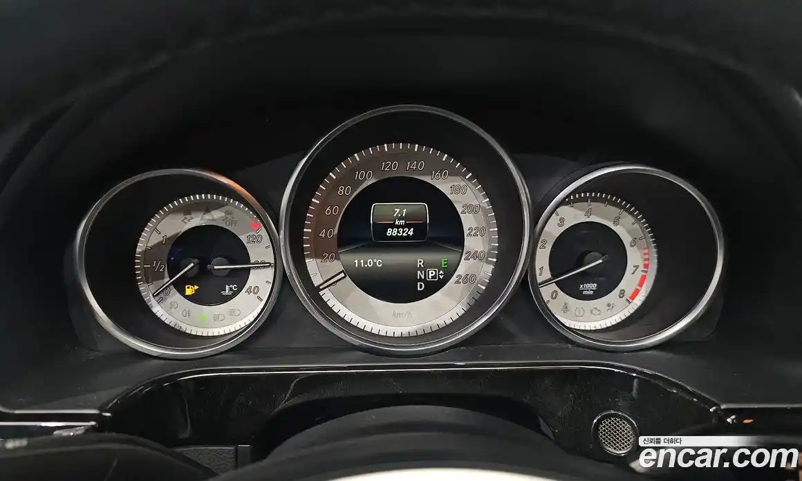 Mercedes-Benz E-Class 2013 3.5 гидро в Москве № 195343, фото 8