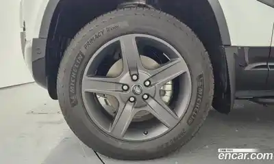 Land Rover Defender 2025 2.0 гидро в Москве № 198066, миниатюра 9