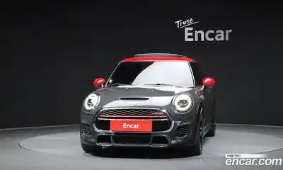 Mini Cooper 2019 2.0 гидро в Москве № 198470, миниатюра 3