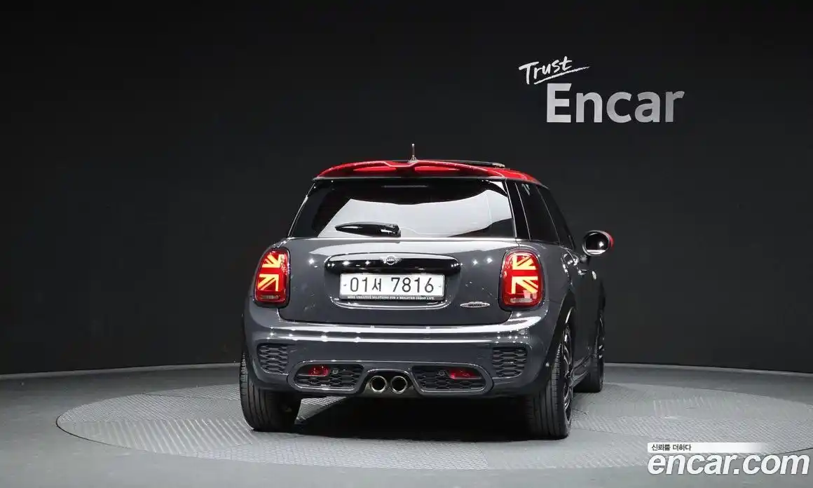 Mini Cooper 2019 2.0 гидро в Москве № 198470, фото 4