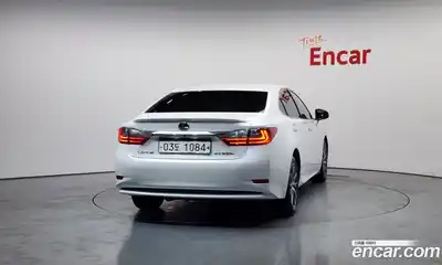 Lexus ES 2017 2.5 гидро в Москве № 198876, миниатюра 4