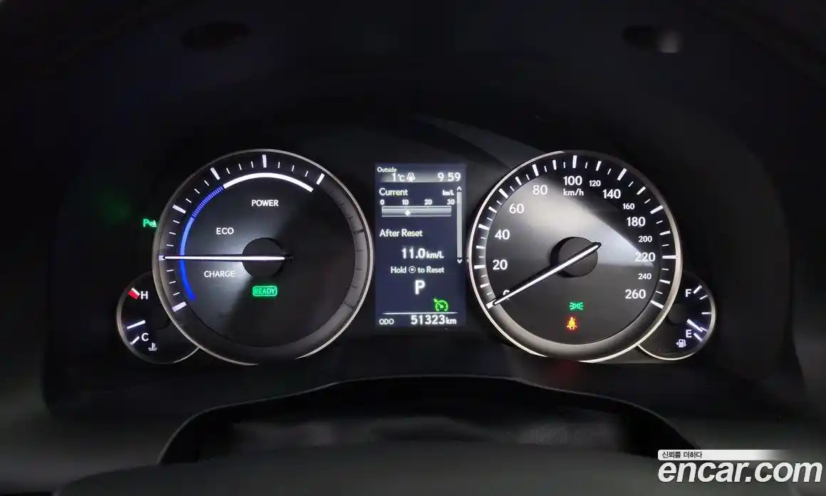 Lexus ES 2017 2.5 гидро в Москве № 198876, фото 8