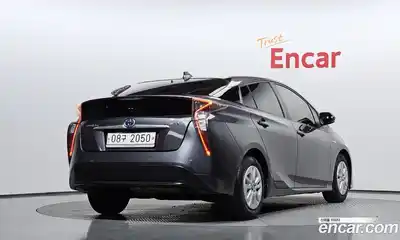 Toyota Prius 2018 1.8 гидро в Москве № 199703, миниатюра 2