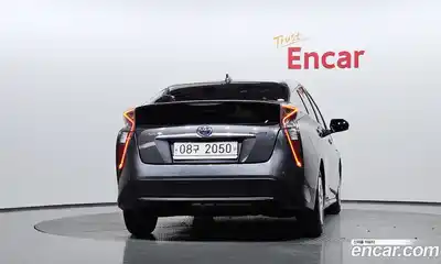 Toyota Prius 2018 1.8 гидро в Москве № 199703, миниатюра 4