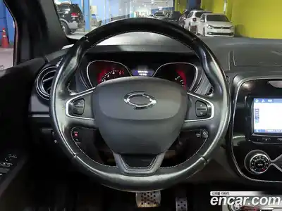 Renault QM3 2018 1.5 гидро в Москве № 210088, миниатюра 11