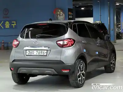 Renault QM3 2018 1.5 гидро в Москве № 210088, миниатюра 4