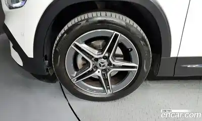 Mercedes-Benz GLB-Class 2022 2.0 гидро в Москве № 229577, миниатюра 5